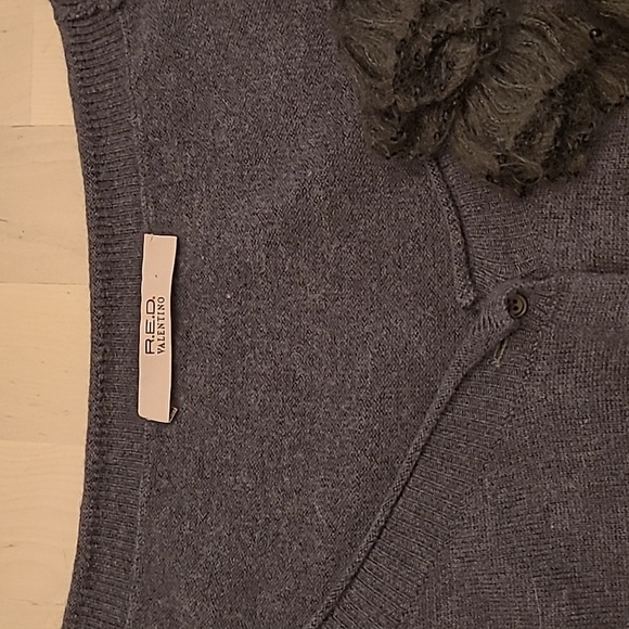 EUC Valentino Red Grey Wool/Cashmere Blend Rosette Button Front Cardigan - Picture 4 of 17